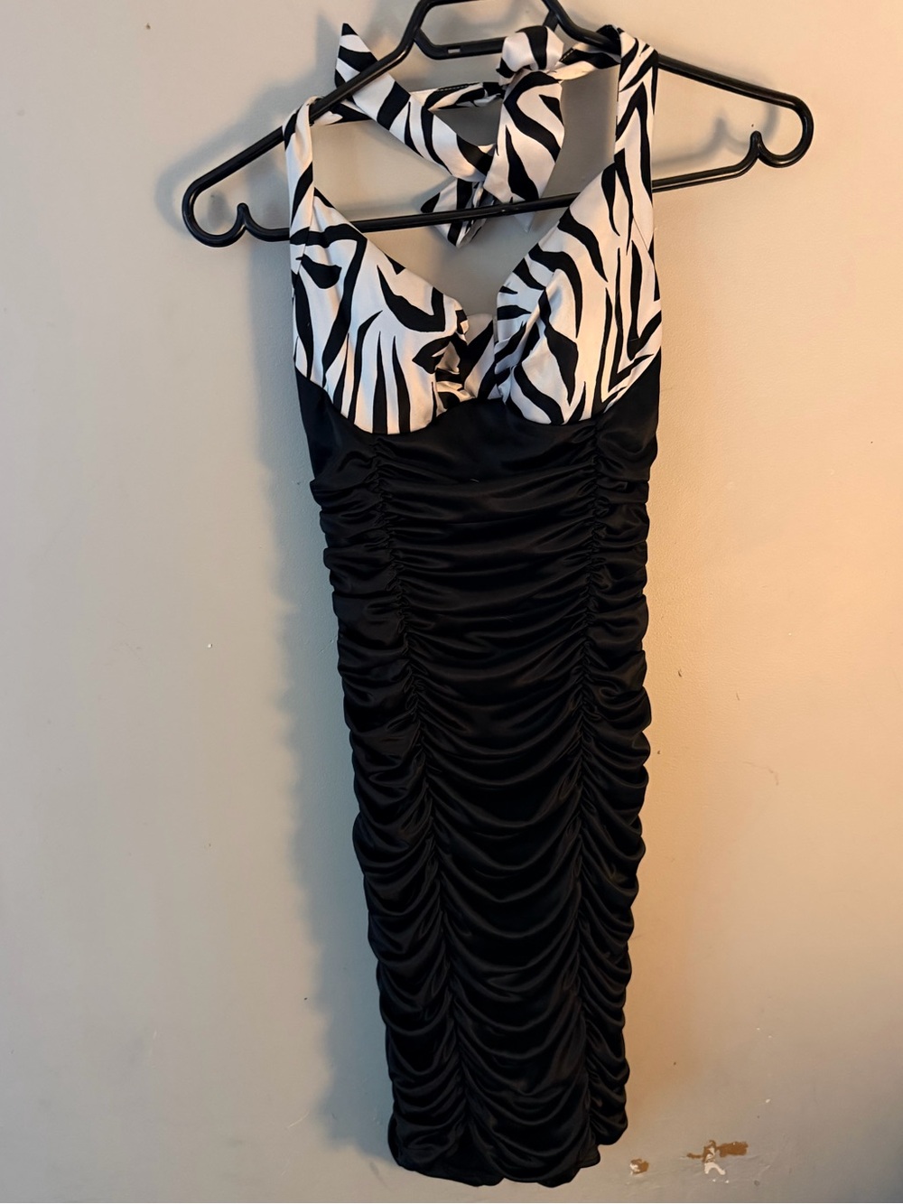 Rare Y2K vintage Le Chateau halter tie Ruched zebra bra style top made in Canada